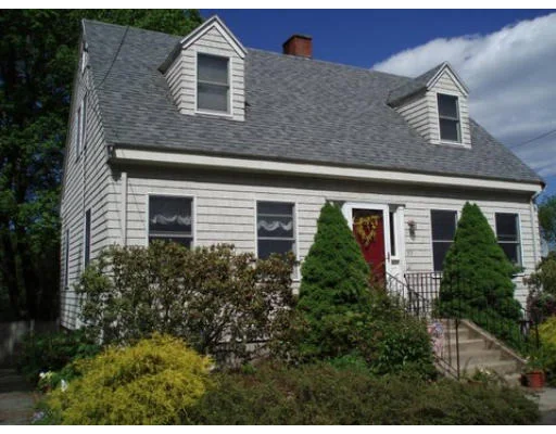 Photo of 33 Everett St