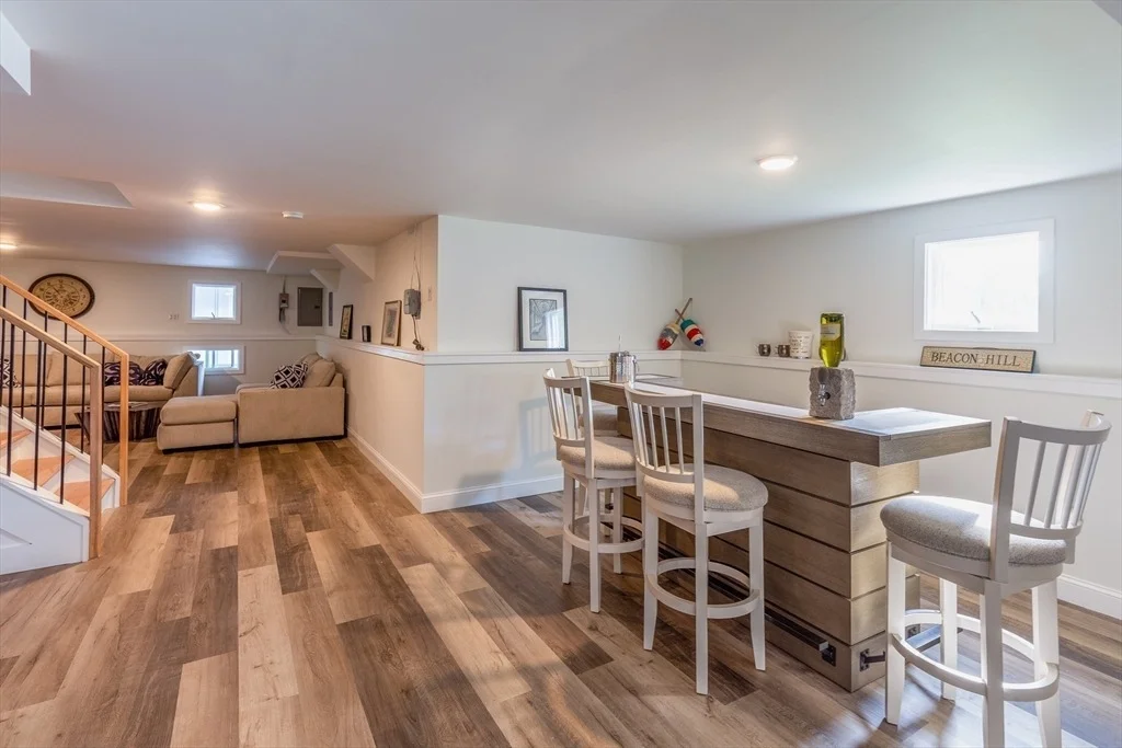 Photo of 43 Seabreeze Dr