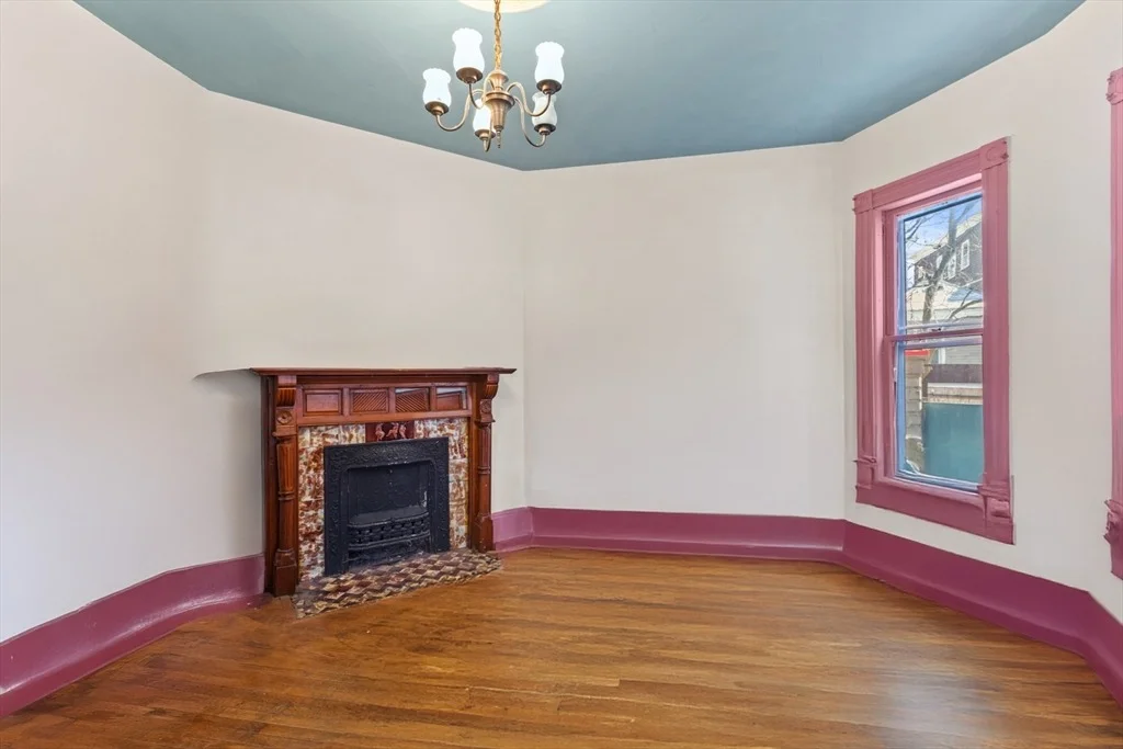 Photo of 15 Willow Ave