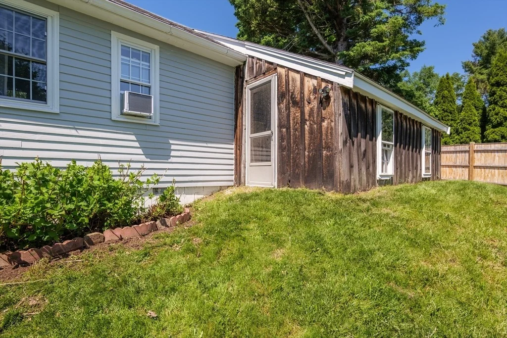 Photo of 129 Whitehall Rd