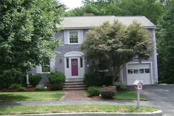 Photo of 10 Johnston Circle