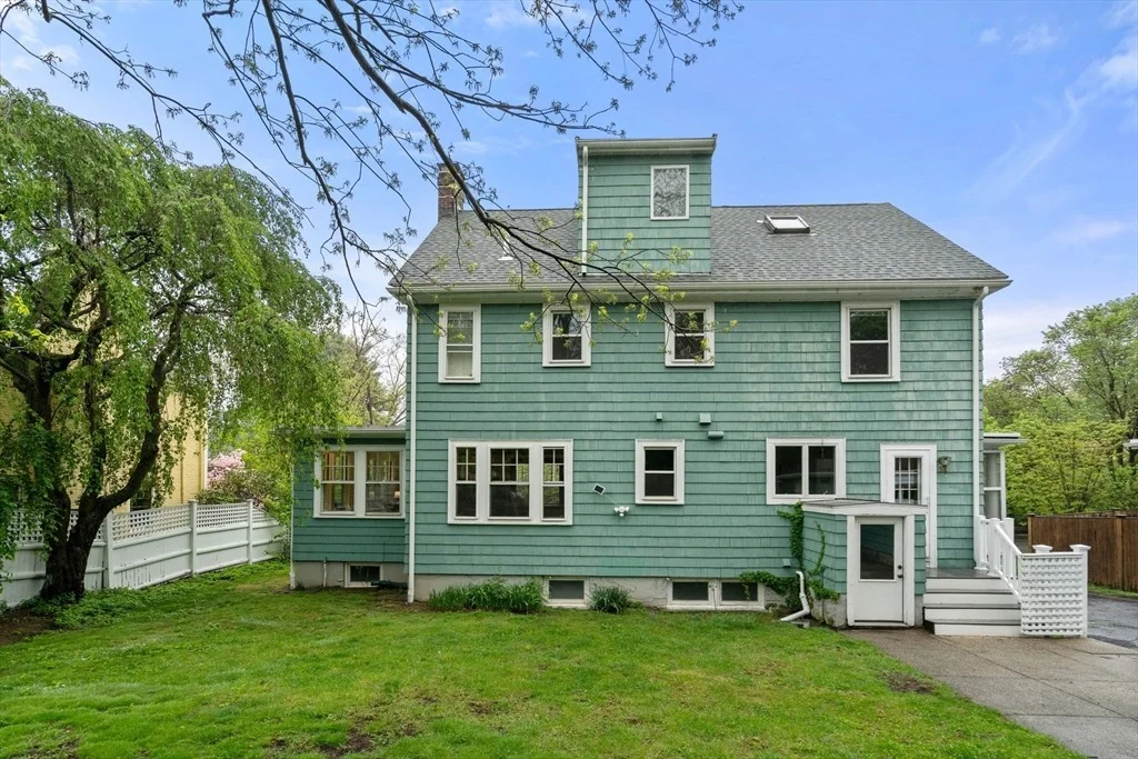 Photo of 71 Bow Road