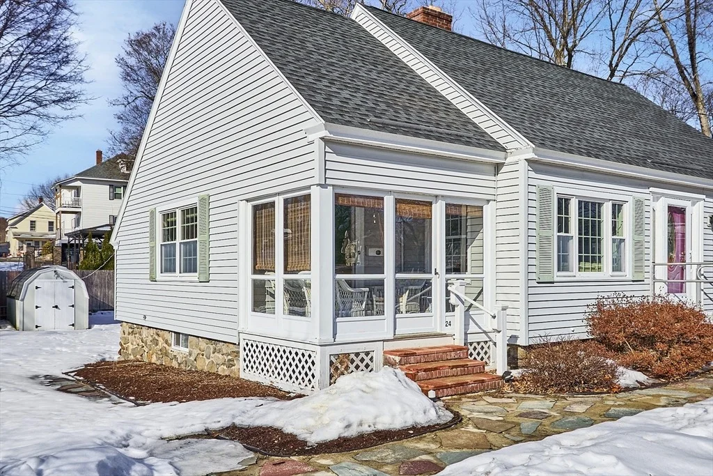 Photo of 24 Pelham Ave