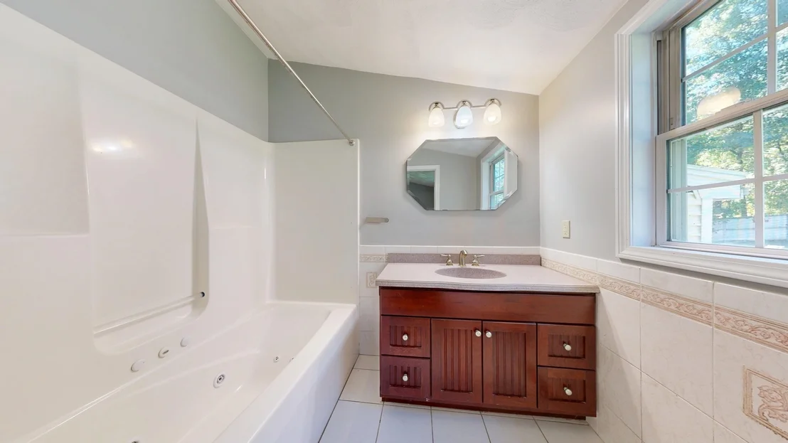 Photo of 19 Fieldcrest Ter