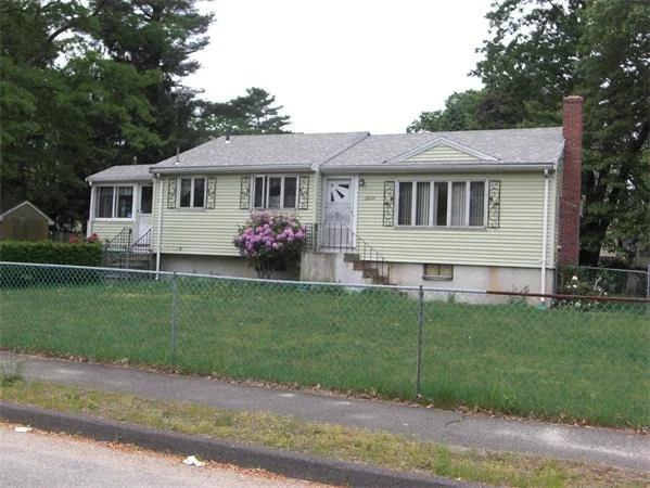 Photo of 5 Cedarcrest Rd