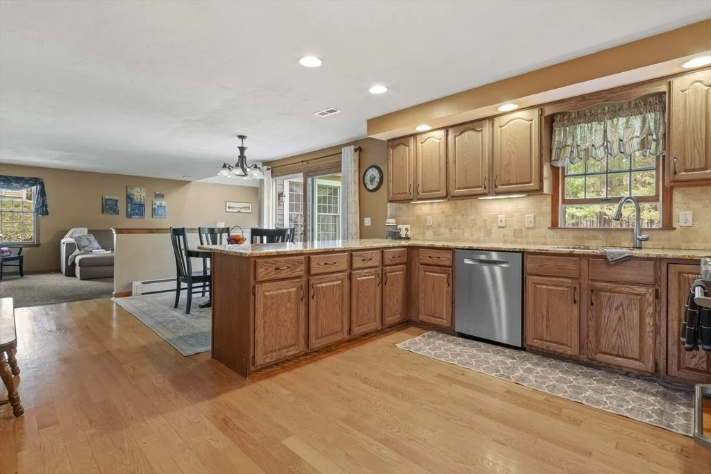 Photo of 26 Thaddeus Mason Road