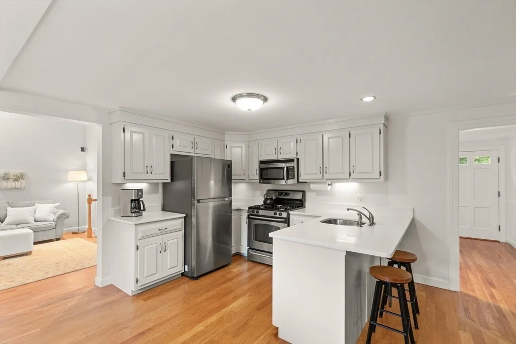 Photo of 8 Meridian Rd