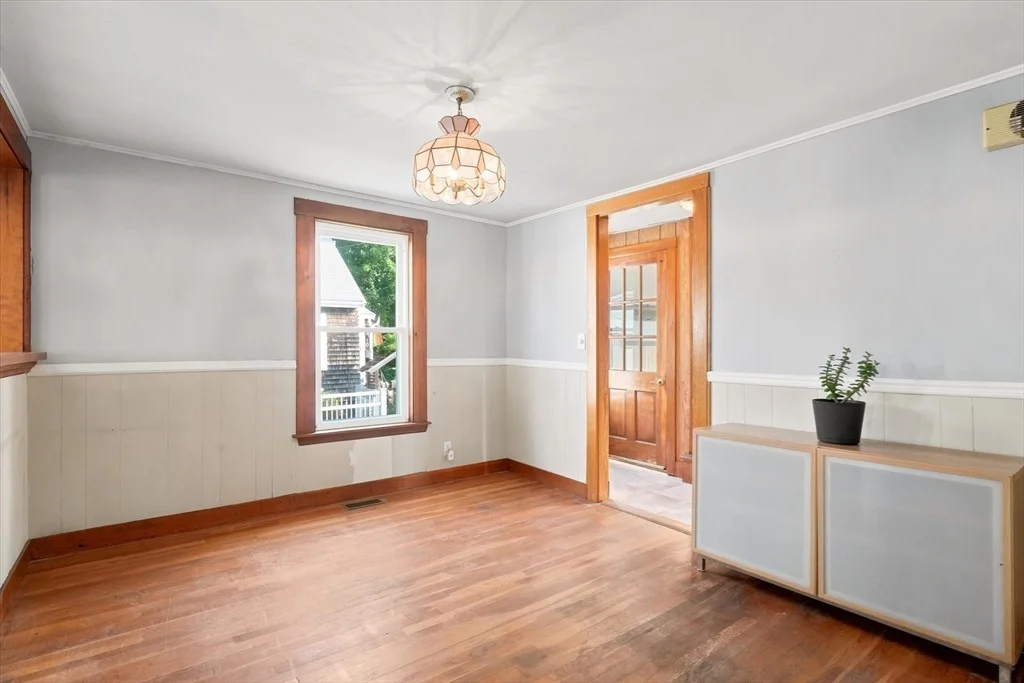 Photo of 8 Sylvan Street