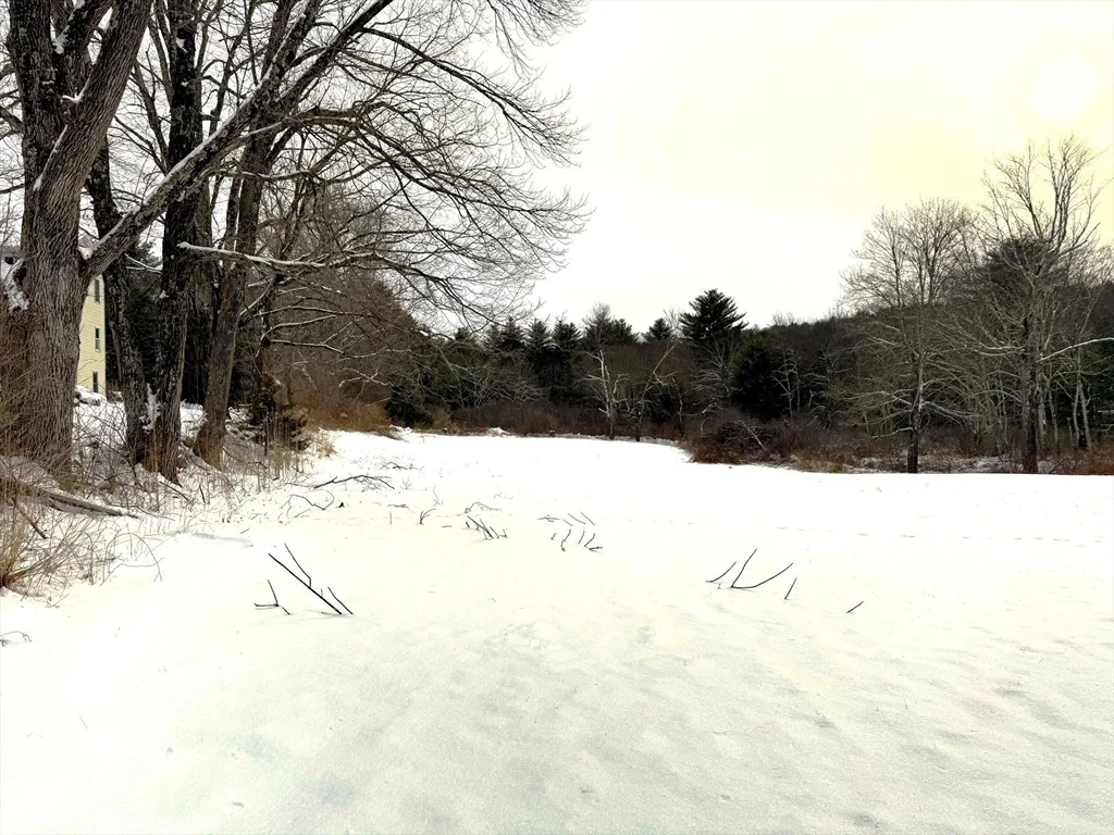 Photo of 276 Belchertown Rd