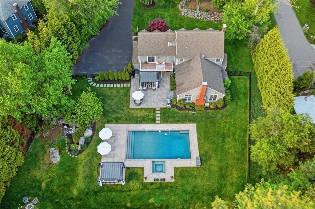 Photo of 85 Old Farm Rd