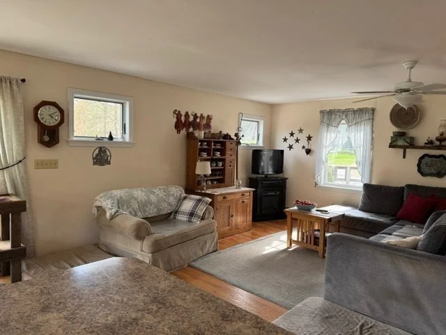 Photo of 703 Brattleboro Rd