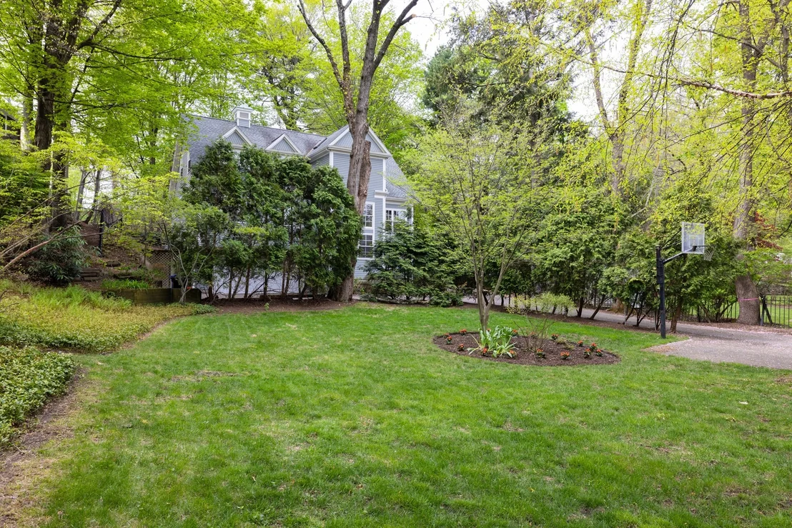 Photo of 50 Sumner Road