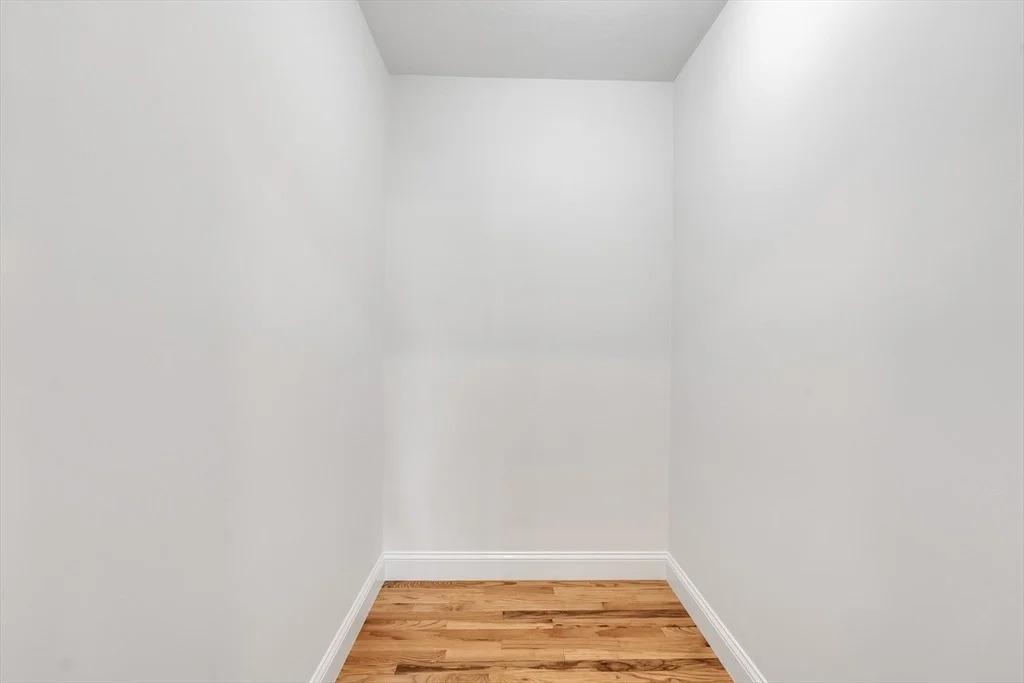 Photo of 18 Columbine Rd