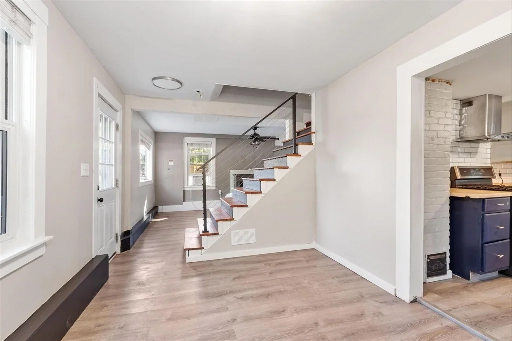 Photo of 63 Central St