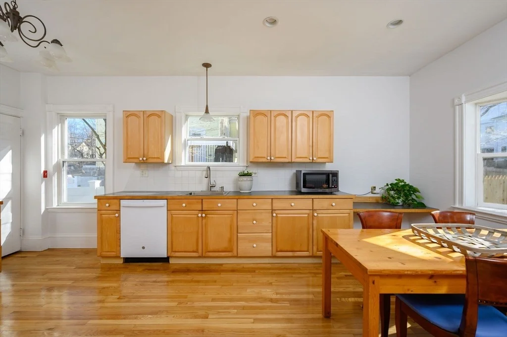 Photo of 10 Brookside Park