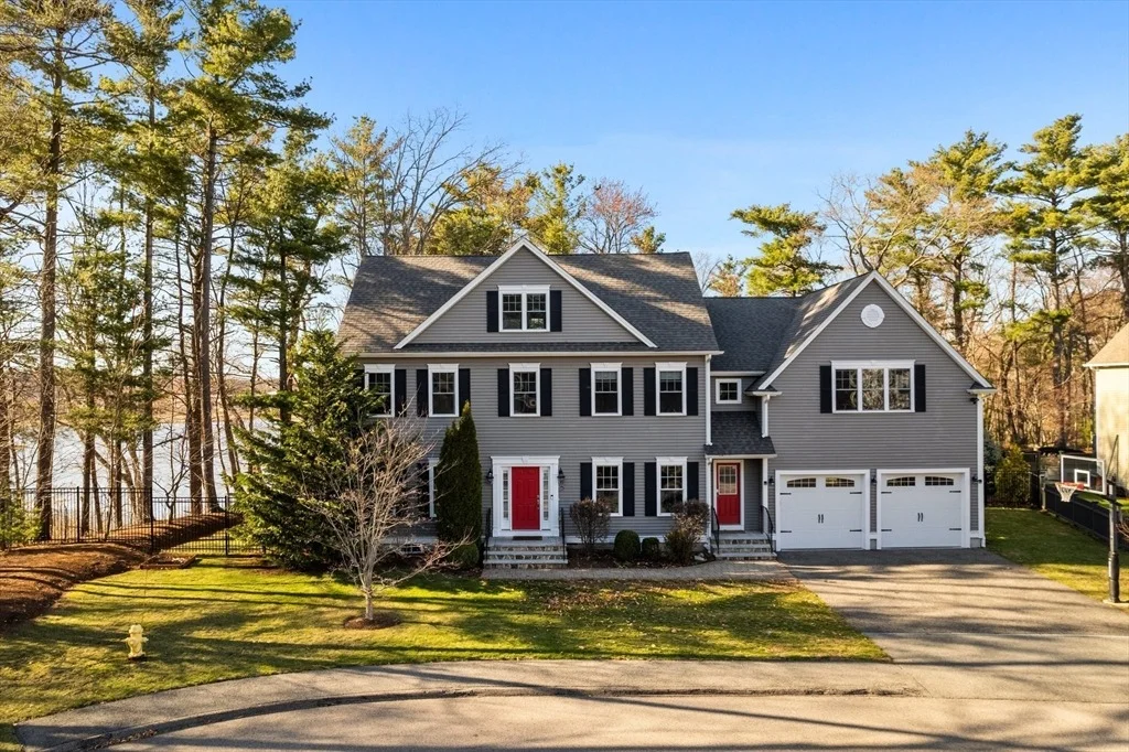 Photo of 95 Gibson Ave