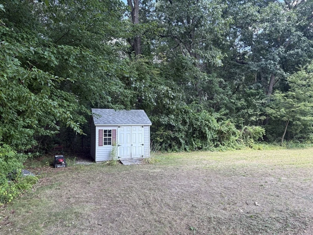 Photo of 144 Coolidge Ave