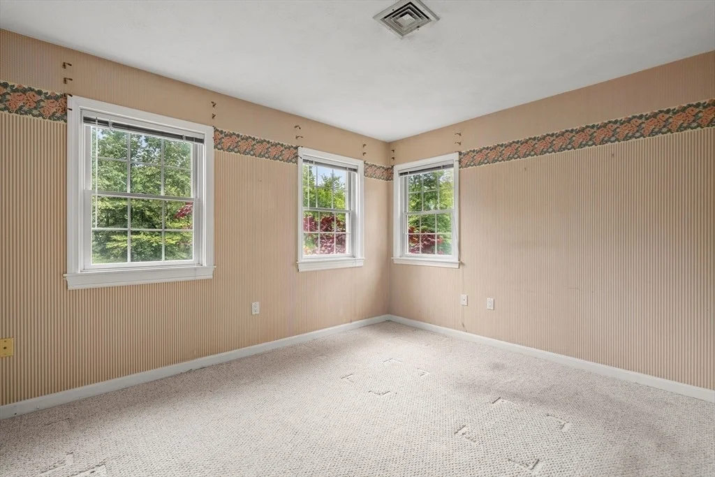 Photo of 9 Hammersmith Dr