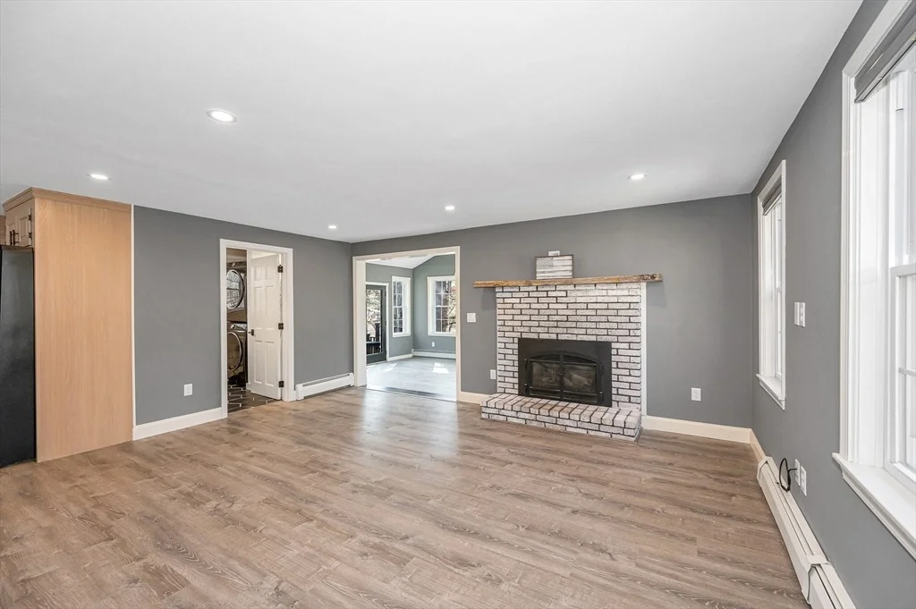 Photo of 17 Autumn St