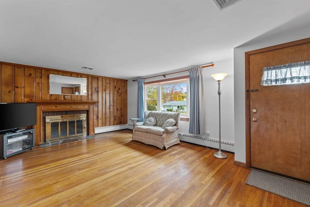 Photo of 231 Central Street