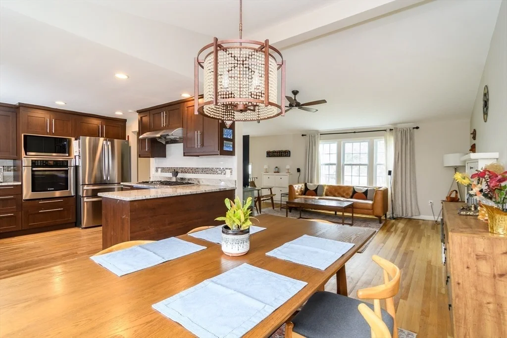 Photo of 210 Bacon St