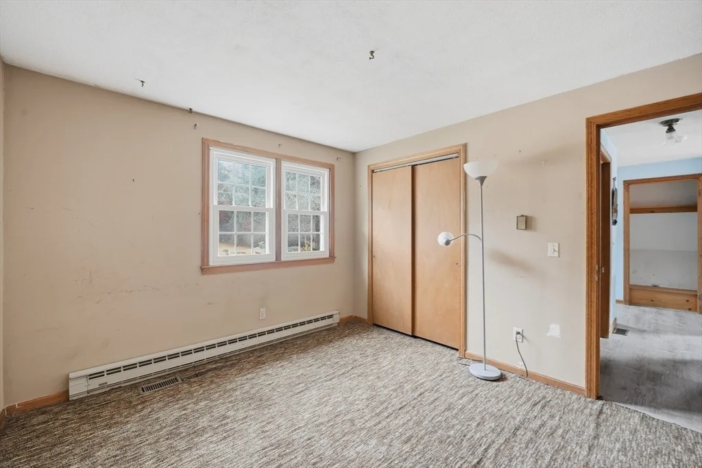 Photo of 8 Metacomet Cir