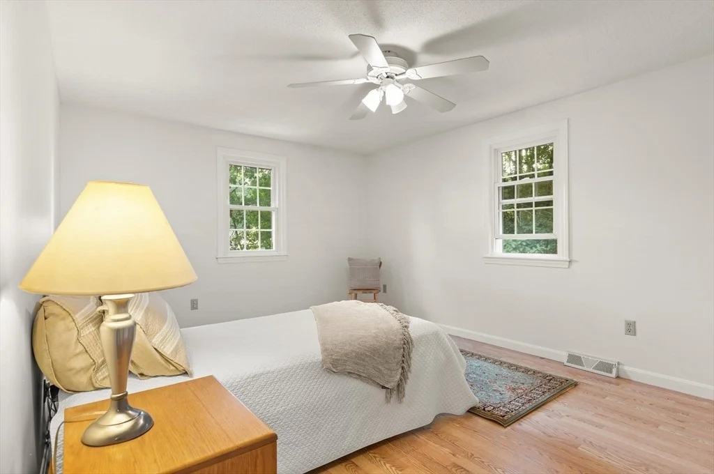 Photo of 368 Acton Rd