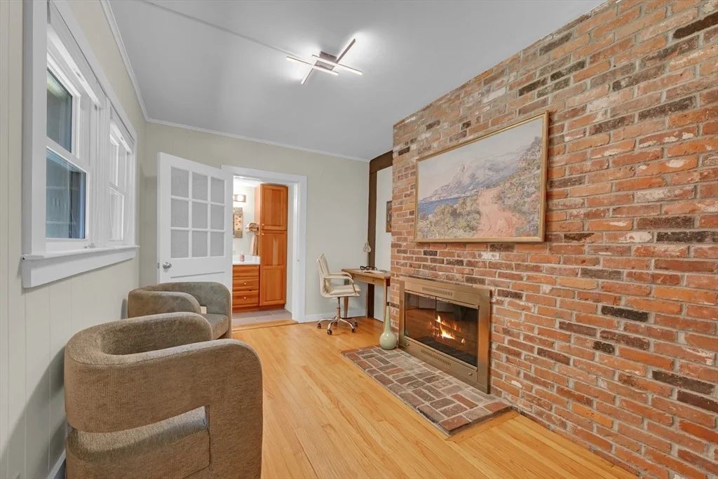Photo of 103 Newtown Road