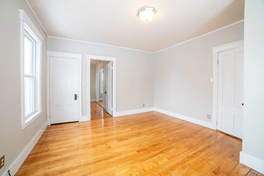 Photo of 18 Hadwen Lane