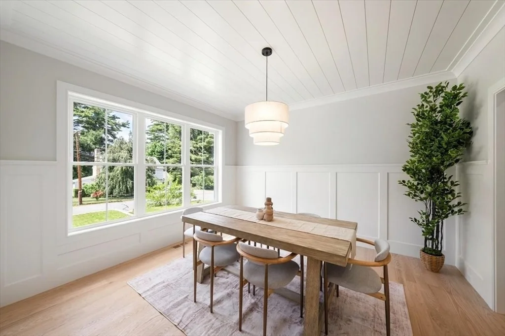 Photo of 6 Oak Knoll Road
