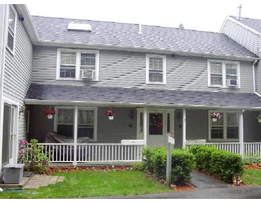 Photo of Unit 2 at 77 Maple Street