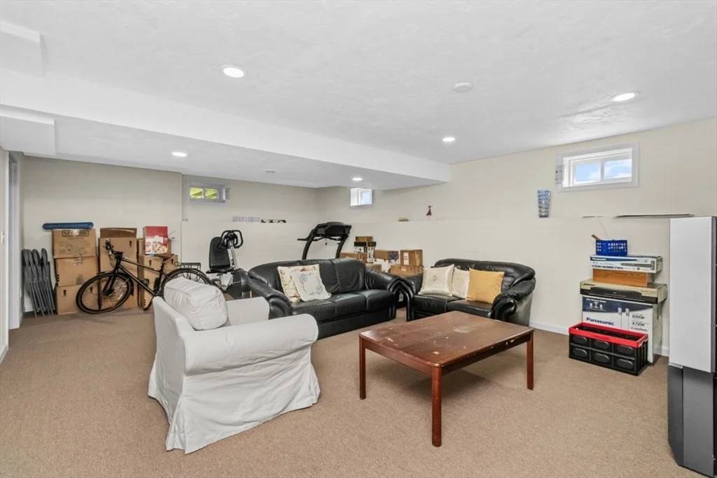 Photo of 1 Brewster Rd