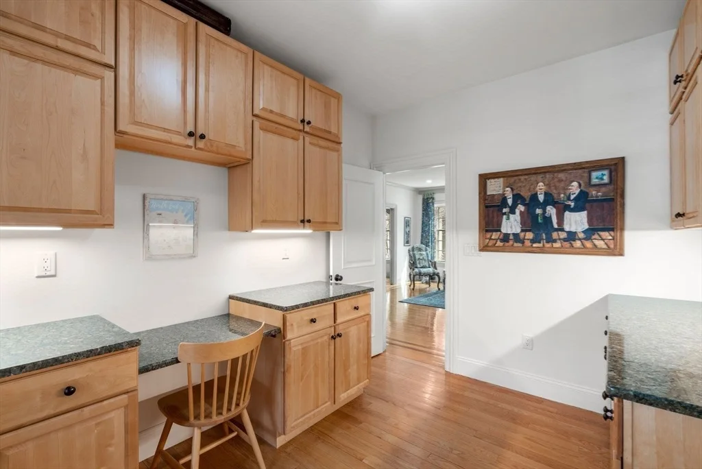 Photo of 80 Loring Road