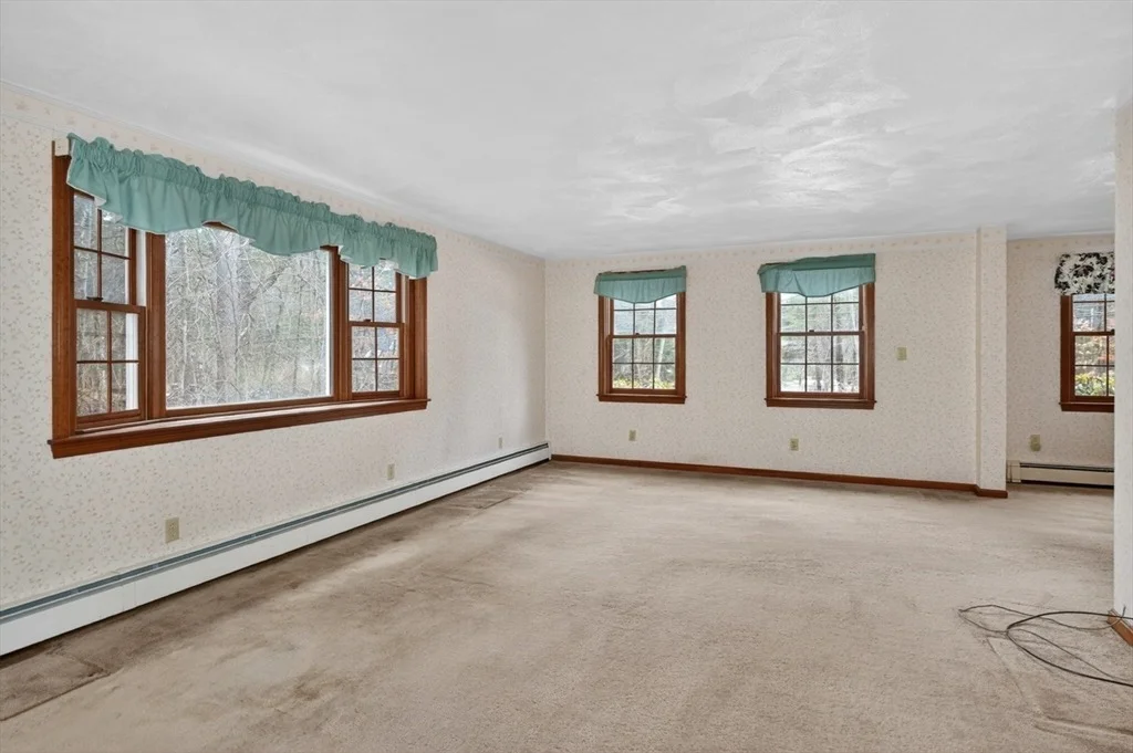 Photo of 79 Taylor Rd