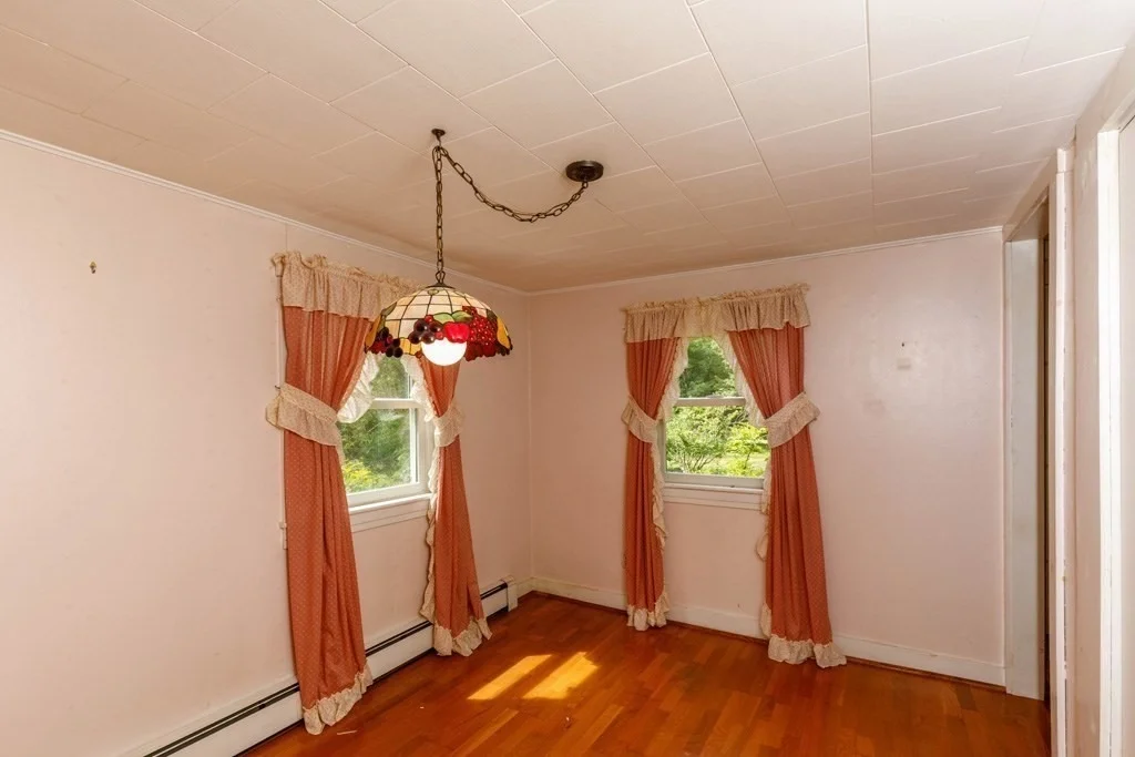 Photo of 343 Lake Road