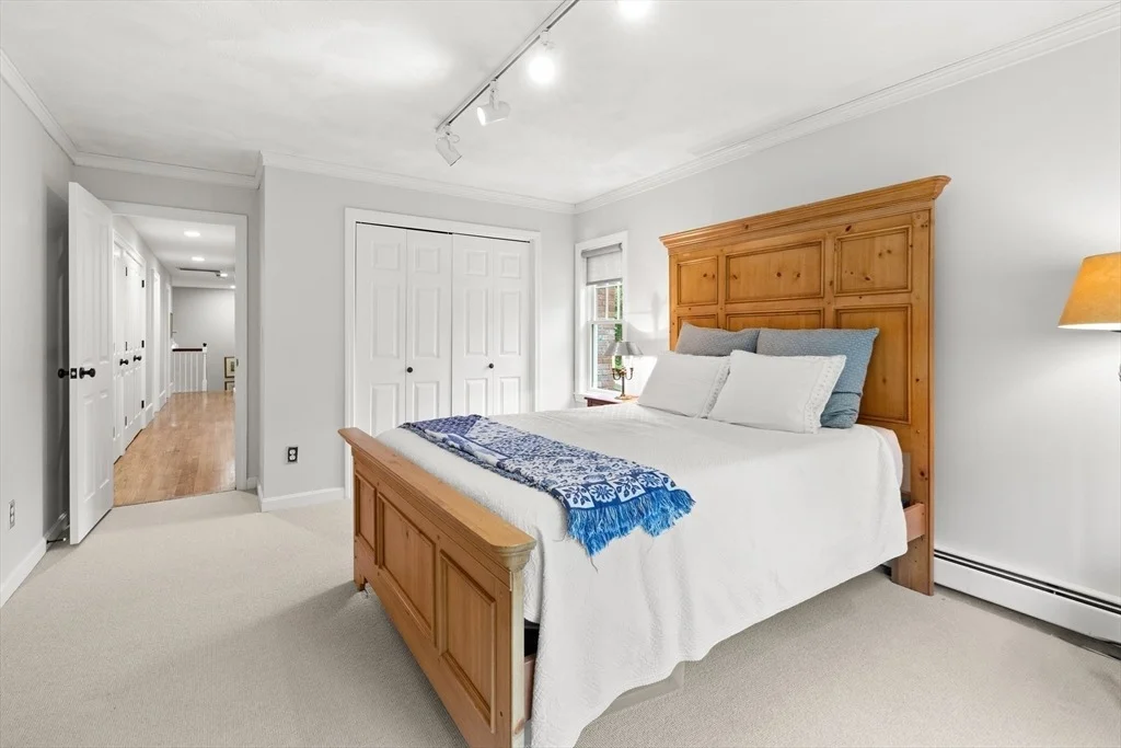 Photo of 28 Howlett St