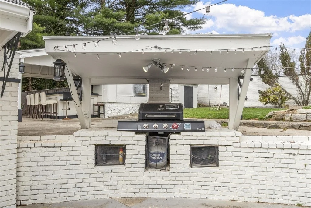 Photo of 82 Cornell Rd