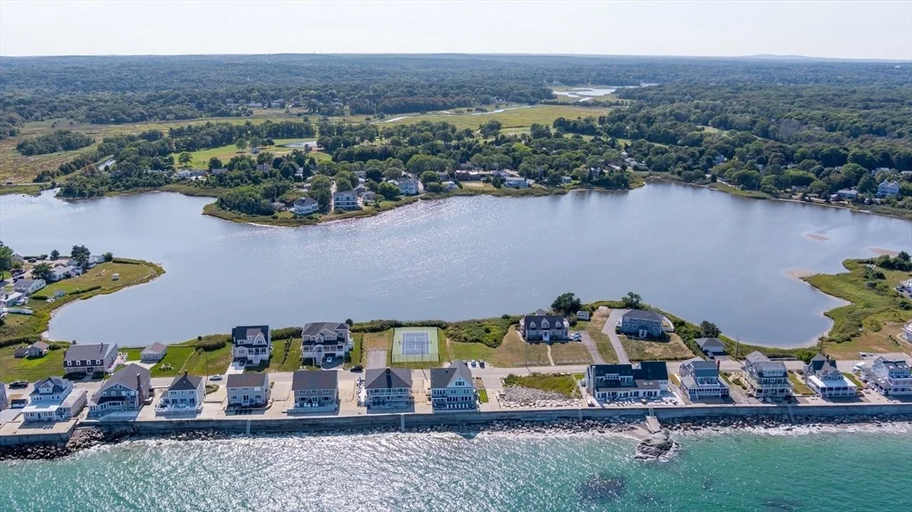 Photo of 65 Surfside Rd