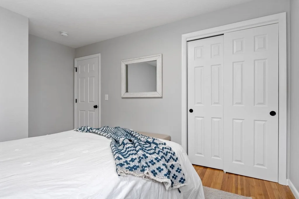 Photo of 48 Cook Ln