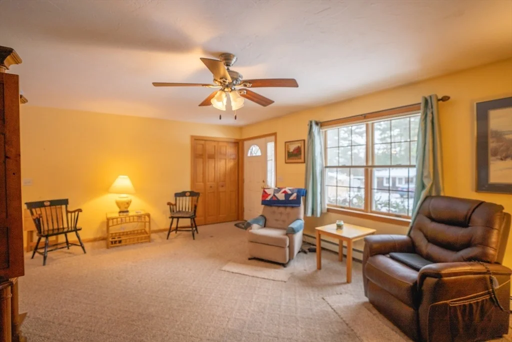 Photo of 10 Pine Lake Drive