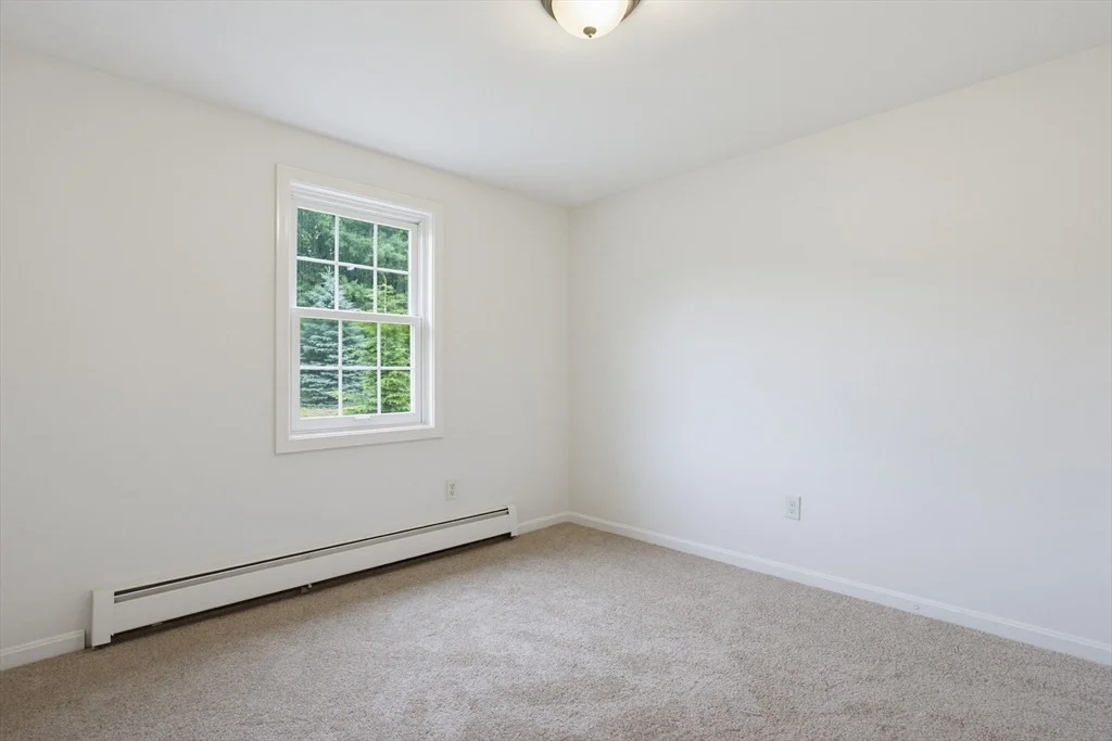 Photo of 290 Bemis Rd