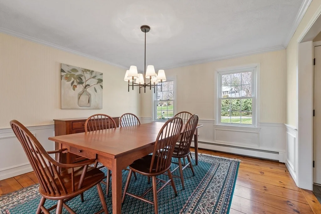 Photo of 18 Robert Rd