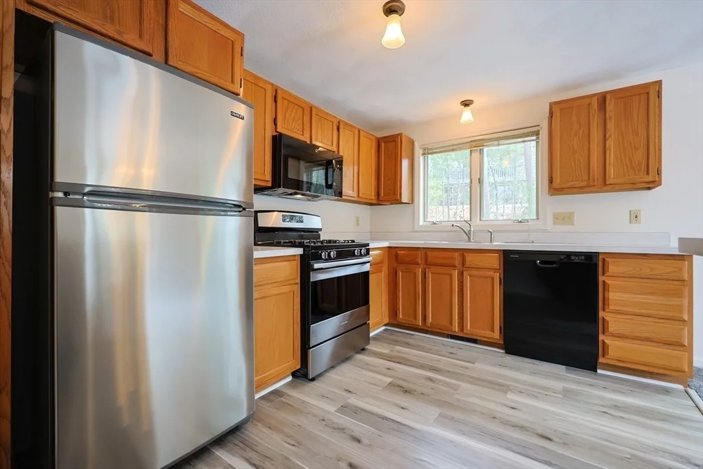 Photo of Unit 6 at 22 Deer Path