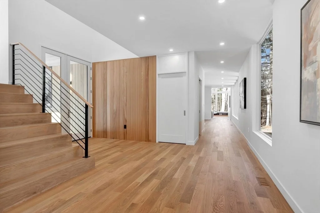 Photo of 363 College Rd