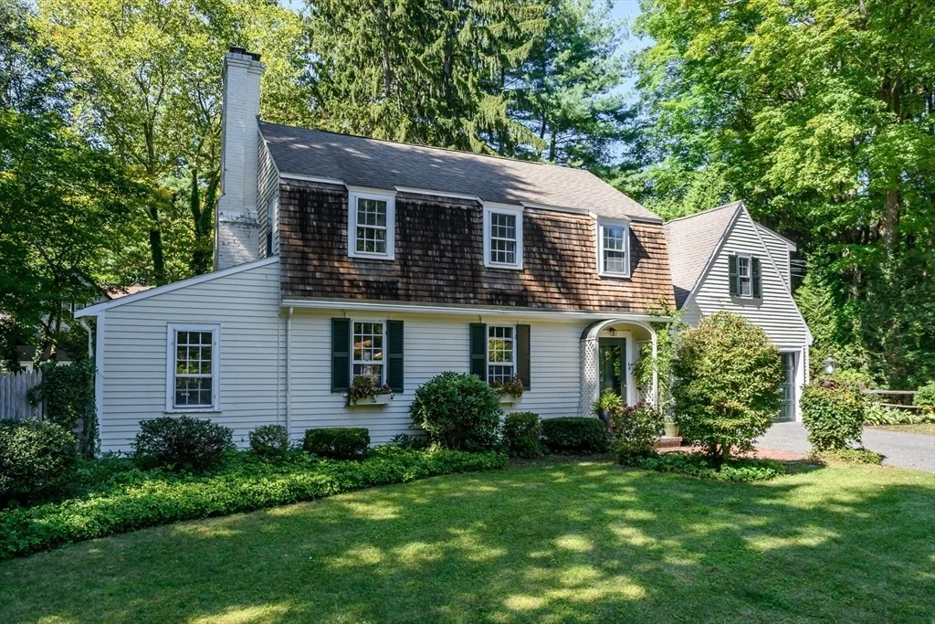 Photo of 54 Colburn Rd