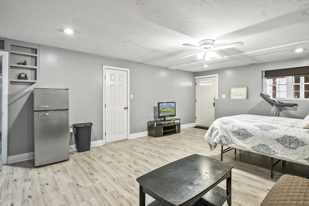 Photo of 173 Oakham Rd
