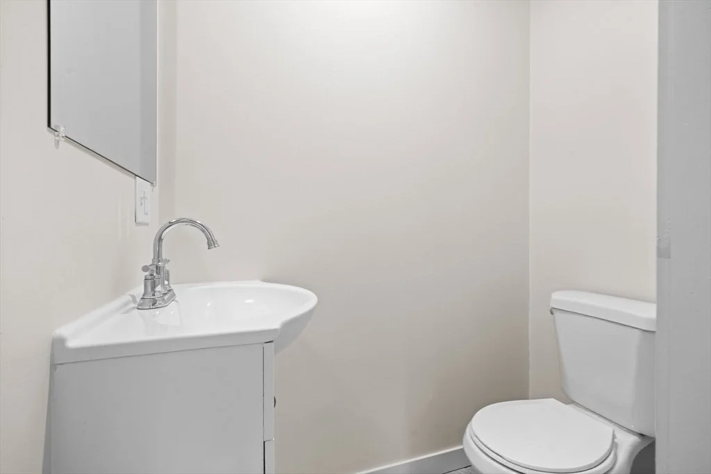 Photo of 27 Joy St