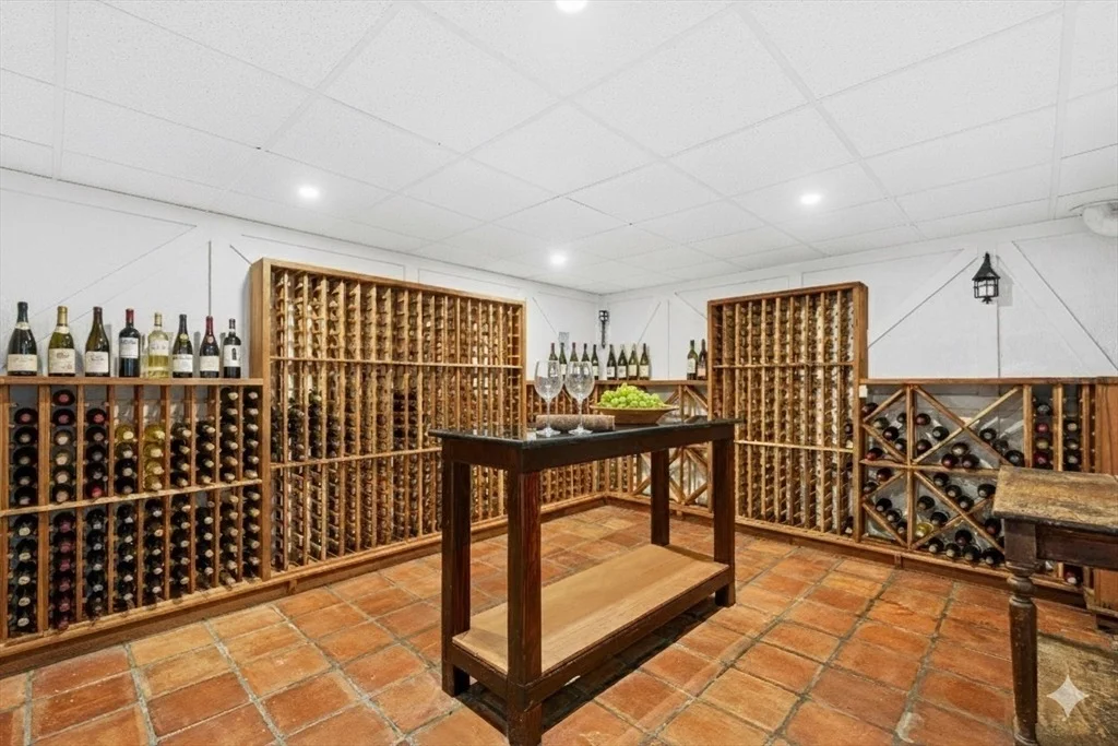 Photo of 266 Willowgate Rise