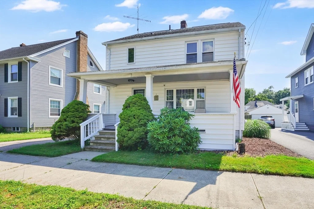 Photo of 122 Shawmut Street