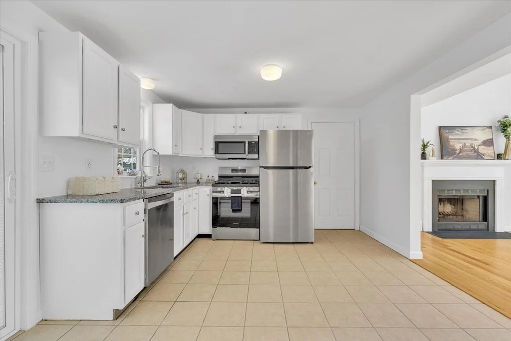 Photo of 10 Butler Ln
